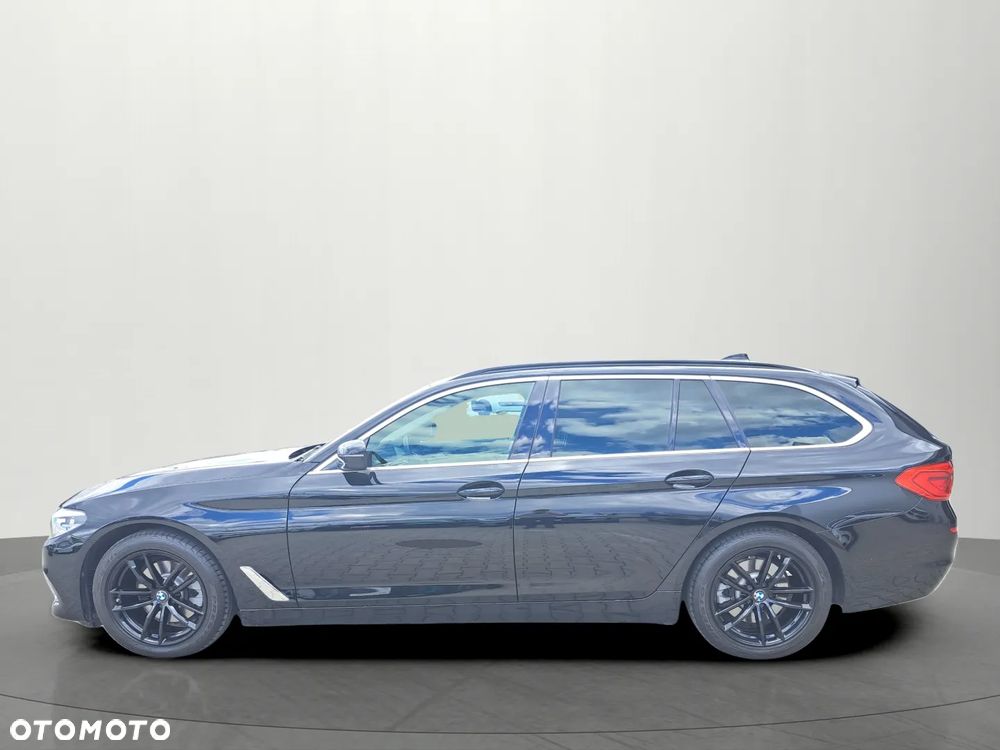 BMW Seria 5 520d xDrive Luxury Line - 7