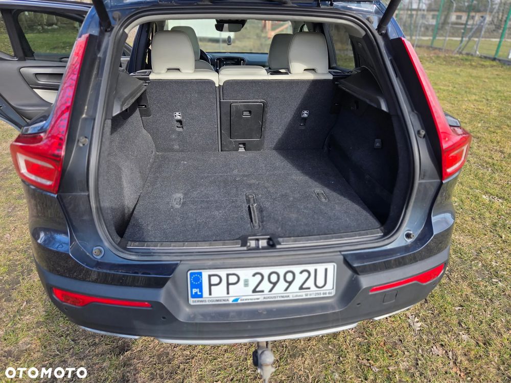 Volvo XC 40 D4 AWD Inscription - 17