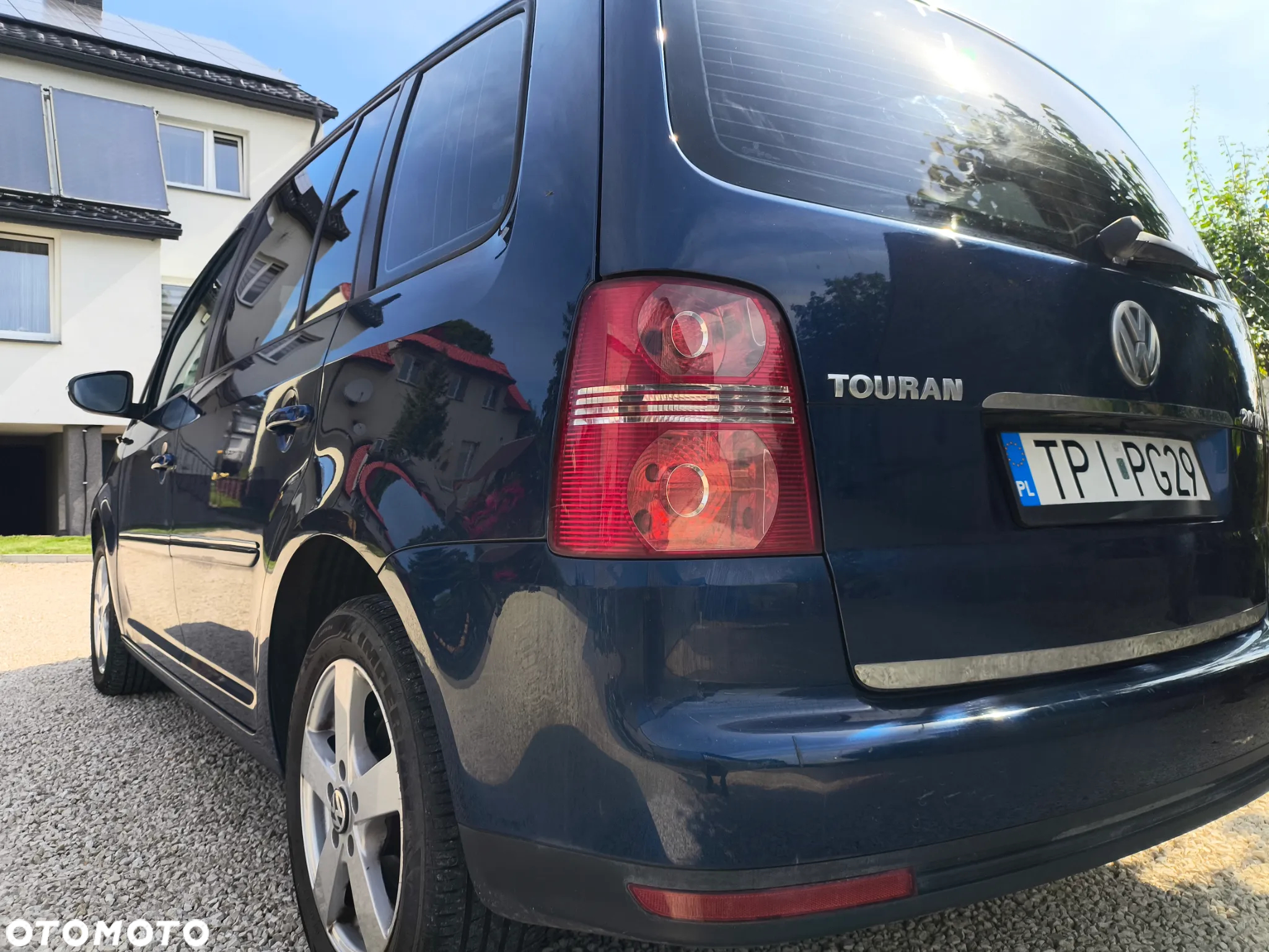 Volkswagen Touran - 36