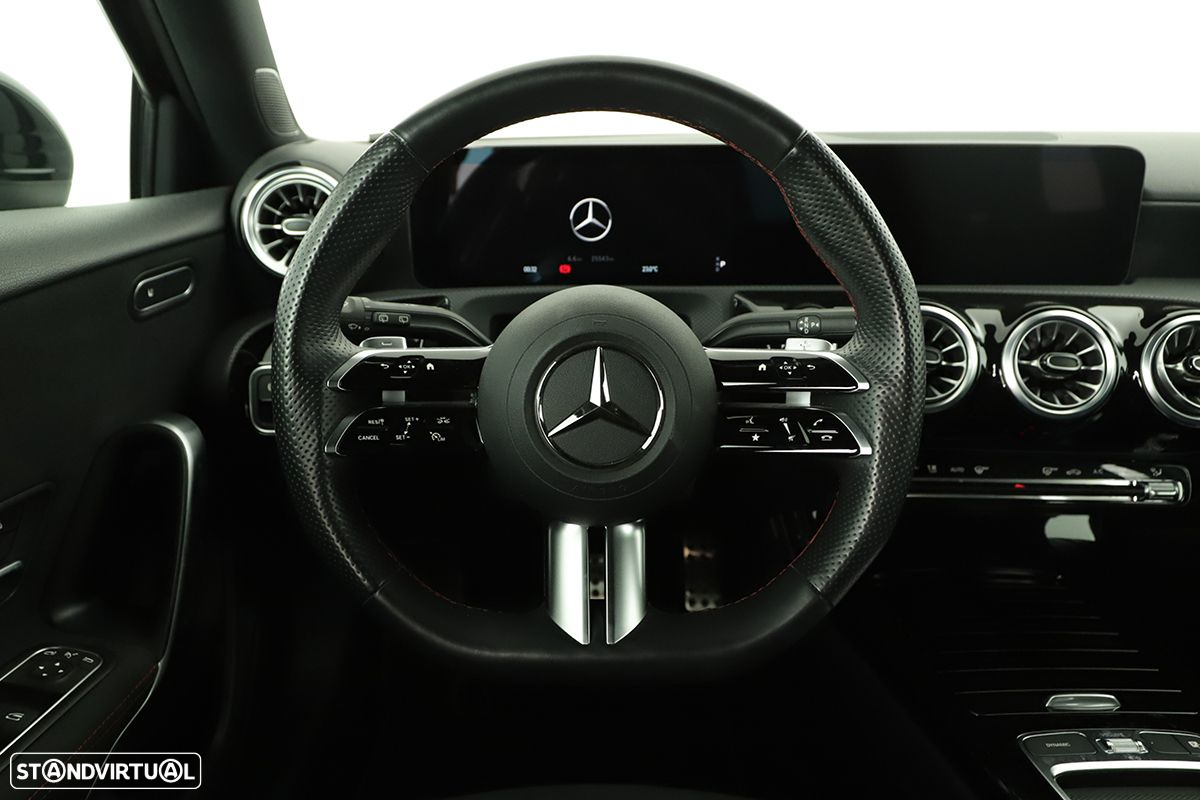Mercedes-Benz A 250 e - 15