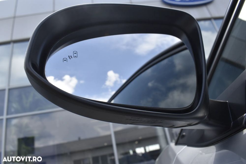 Toyota C-HR 2.0 HSD 184 CP 4x2 CVT Style - 36