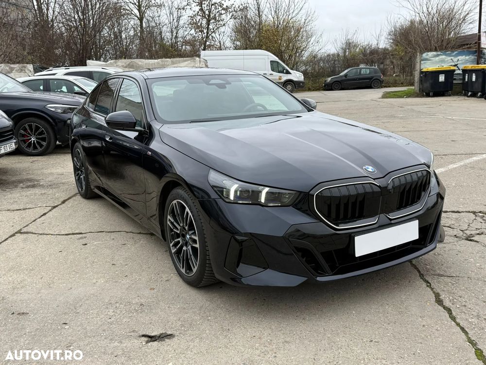BMW Seria 5 520i Aut. - 2