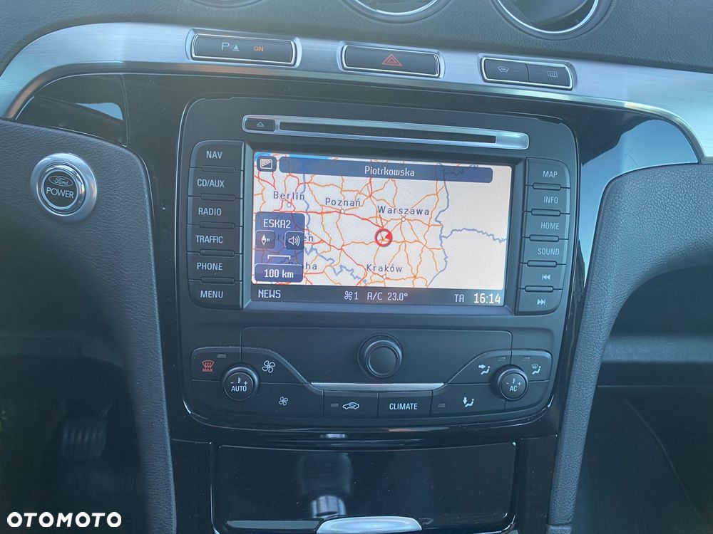 Ford S-Max 2.0 TDCi DPF Titanium X - 36