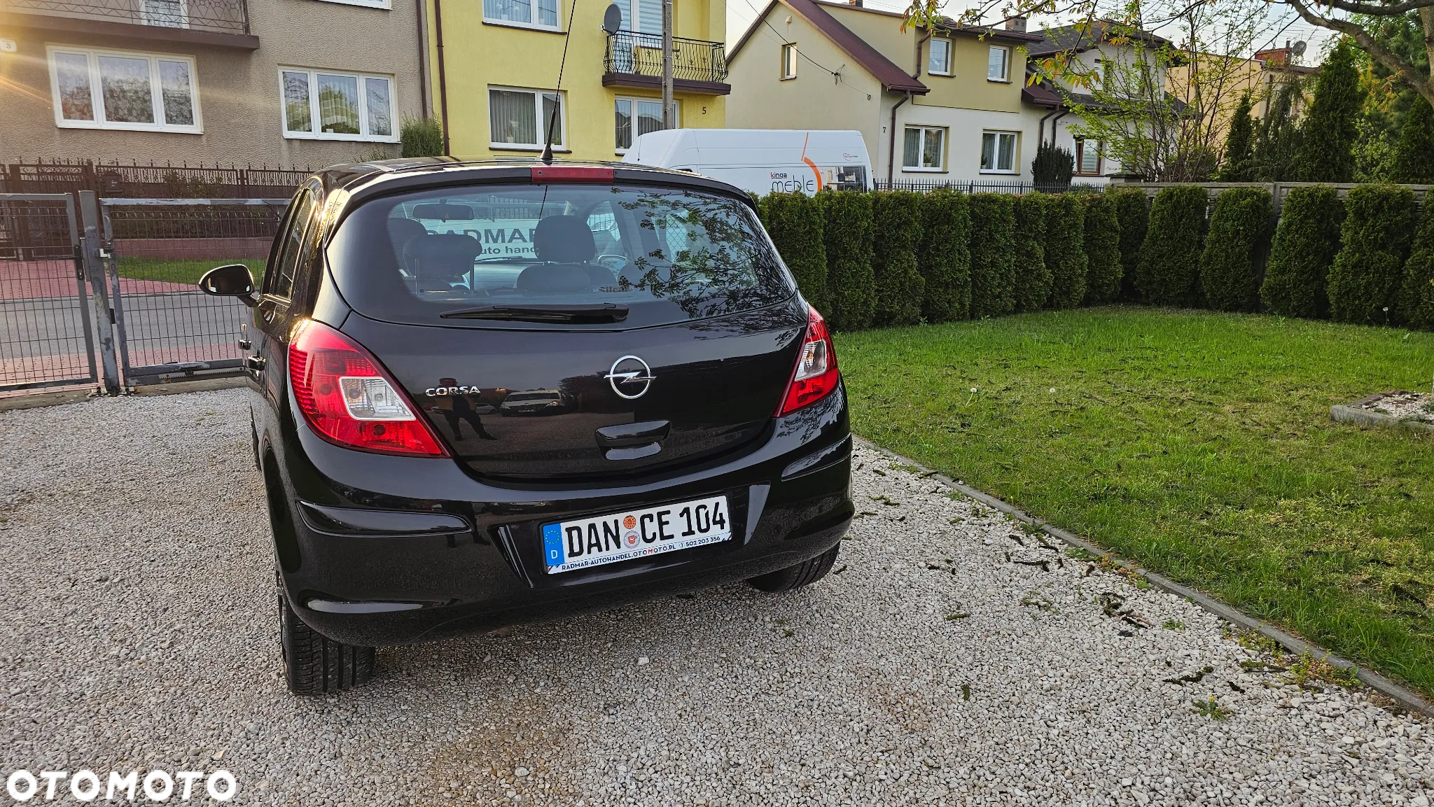Opel Corsa 1.2 16V Enjoy - 23