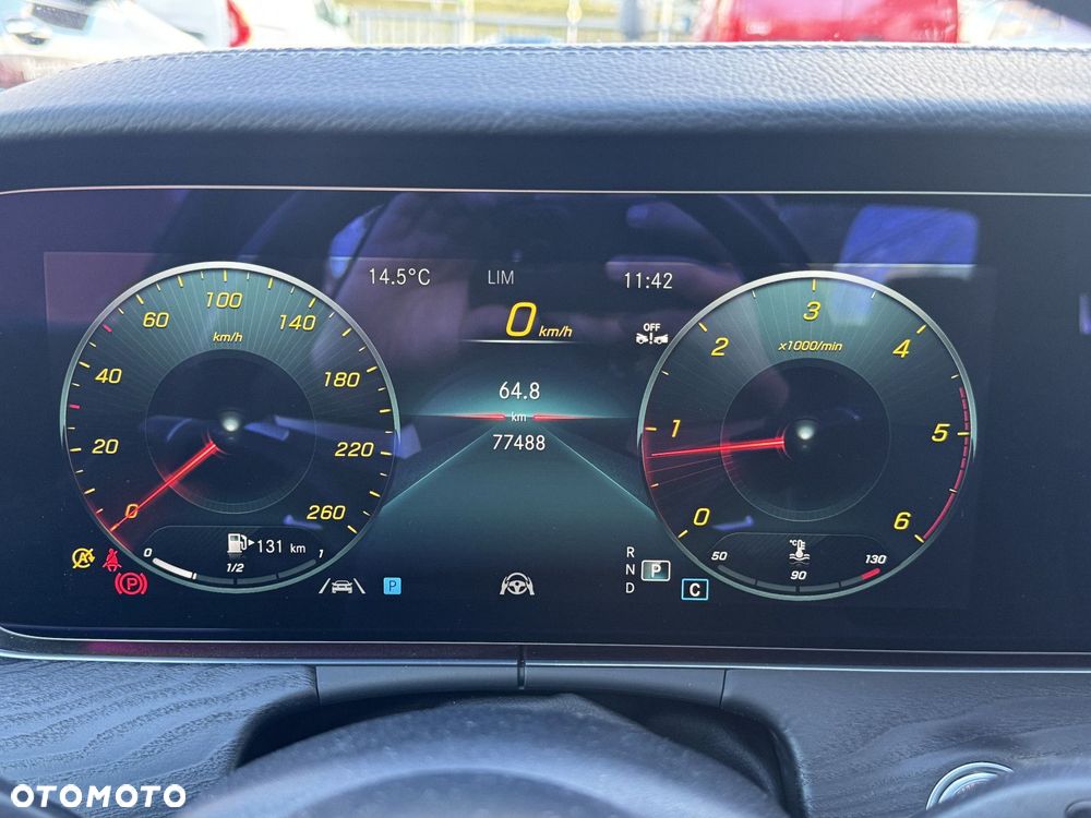 Mercedes-Benz Klasa E 220 d 4-Matic AMG - 24