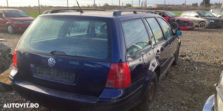 Grila bara fata stanga 1J5853666B 1J5853666B Volkswagen VW Bora 1 [19 - 8