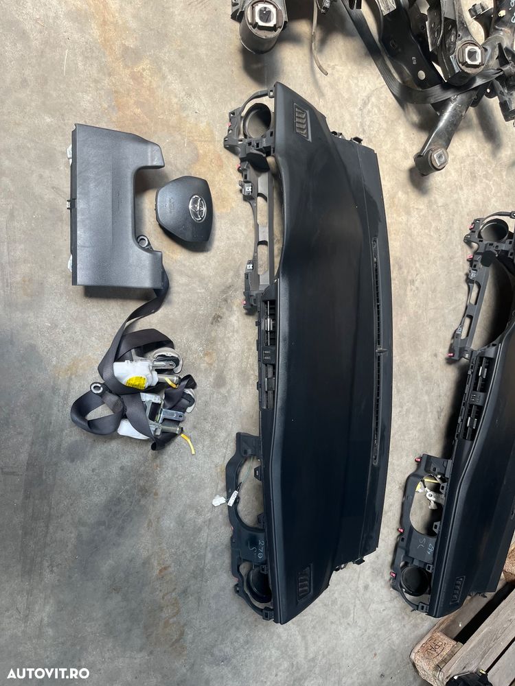 Kit airbaguri Toyota auris 2013-2018 - 1