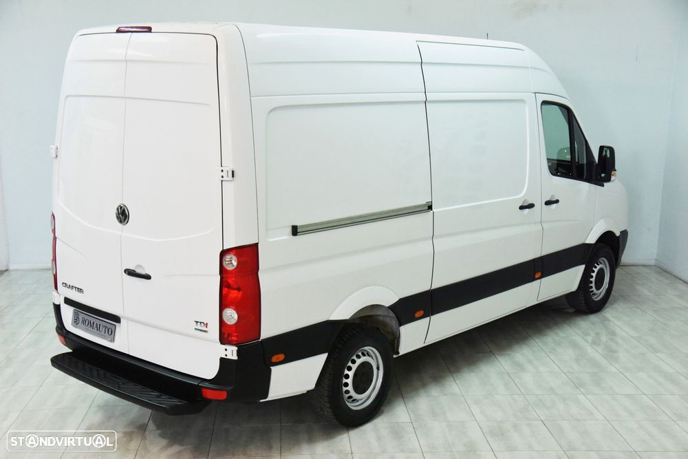 VW Crafter 35 2.0 TDi 136 Longo Tecto Alto BlueMotion - 5
