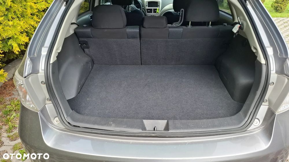 Subaru Impreza 2.0 RA - 13