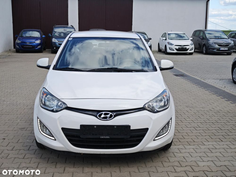 Hyundai i20 1.25 Classic + - 13