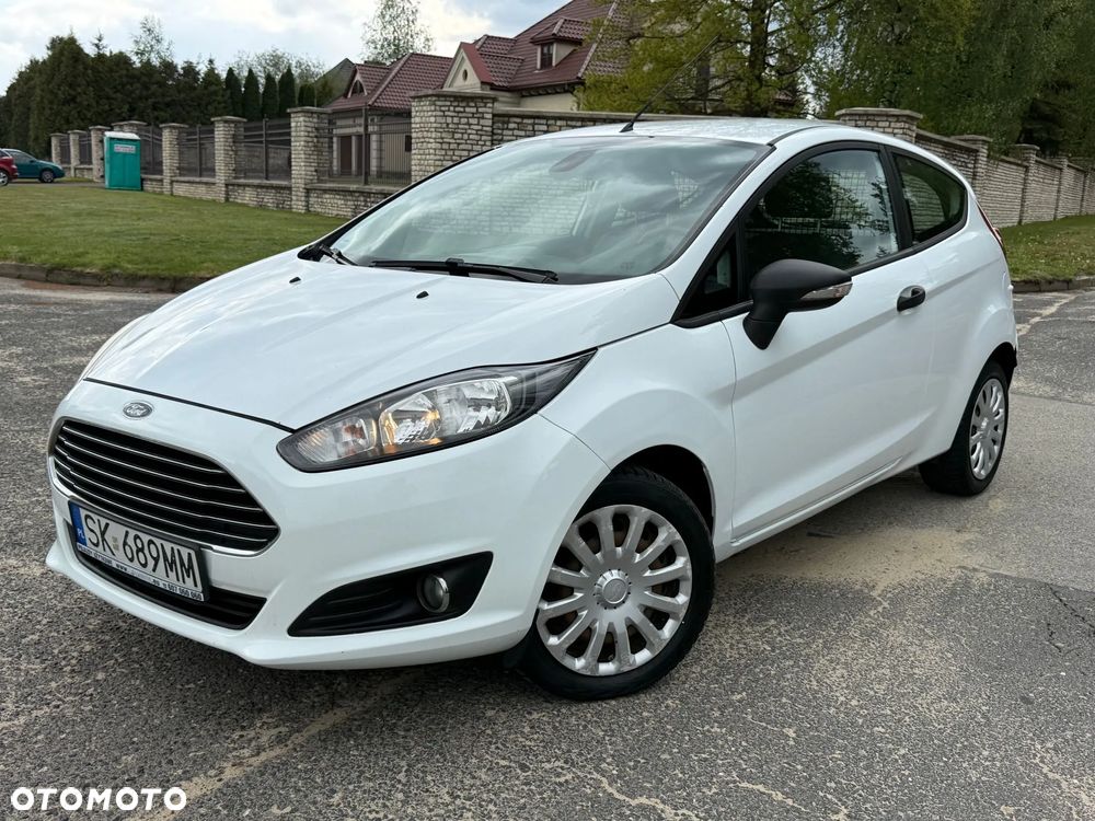 Ford Fiesta - 32