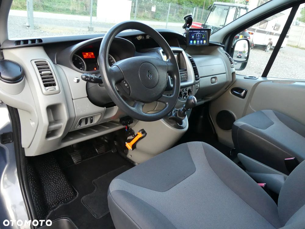 Renault TRAFIC 2.0DCI*115KM*2014* 5 OSOBOWY - 9