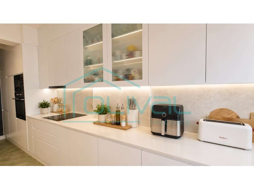 Apartamento T3 Samora Correia - Grande imagem: 4/31