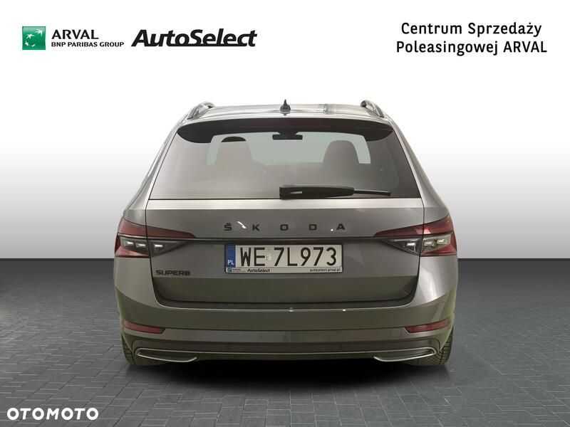 Skoda Superb 2.0 TSI Sportline DSG - 5