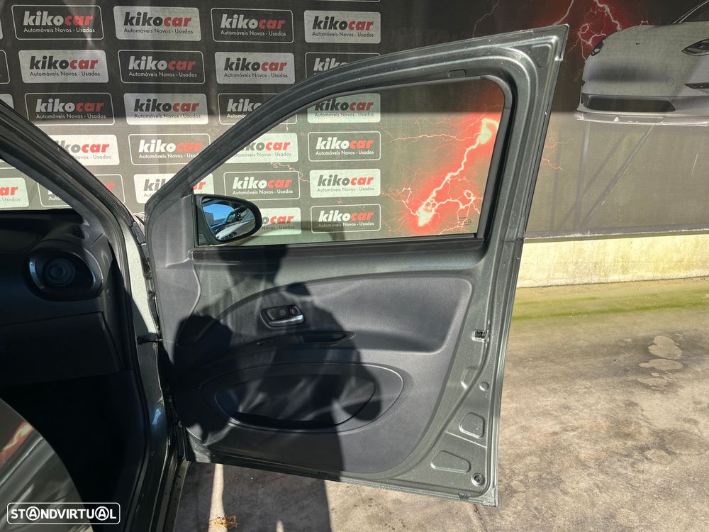 Toyota Aygo X 1.0 Pulse CVT - 51