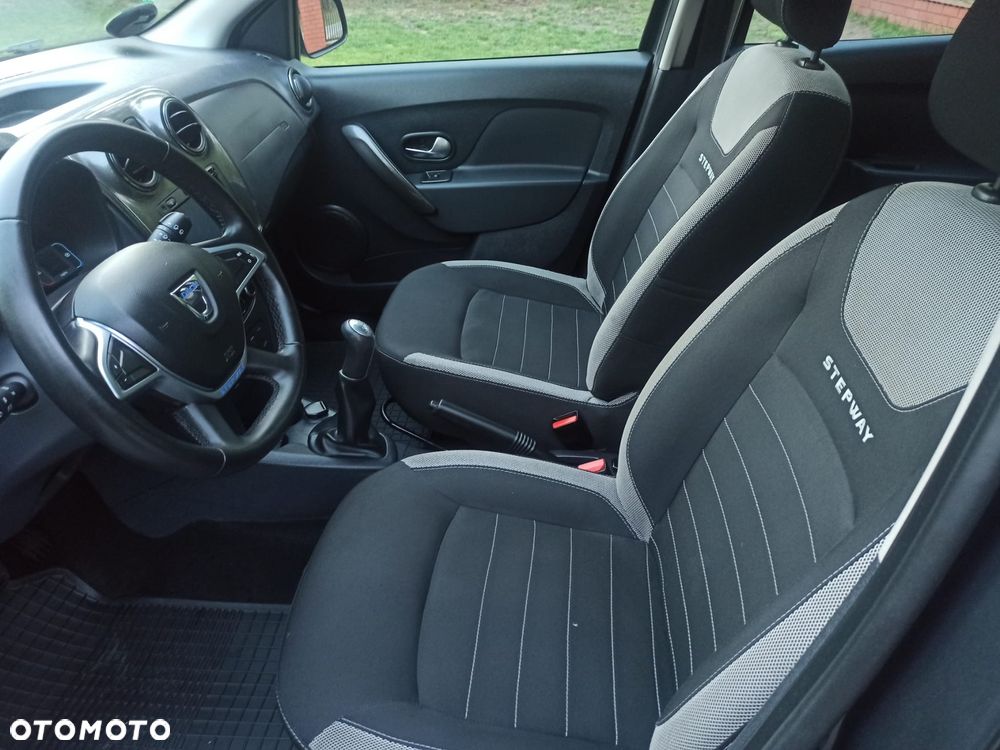 Dacia Sandero Stepway TCe 90 (S&S) Prestige - 13