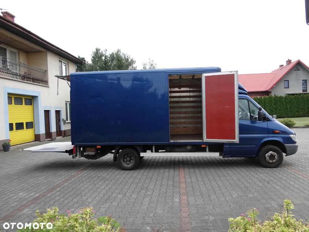 Mercedes-Benz SPRINTER - 6