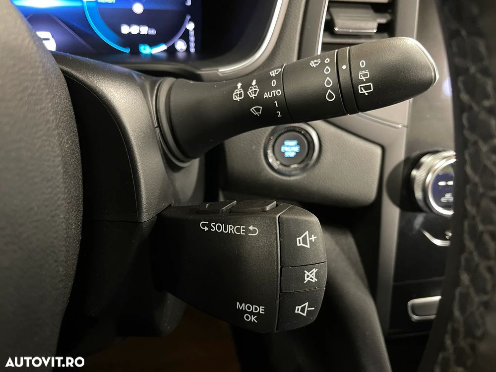 Renault Megane E-TECH 160 BUSINESS EDITION - 21