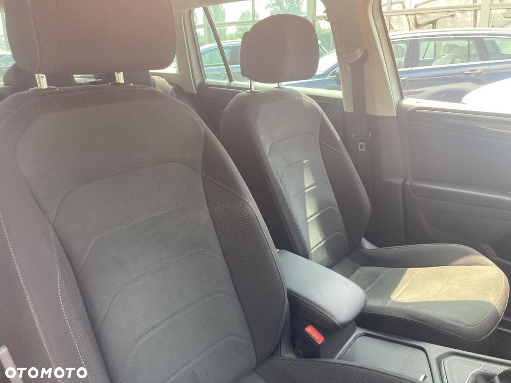 Volkswagen Tiguan 1.5 TSI EVO Elegance DSG - 23