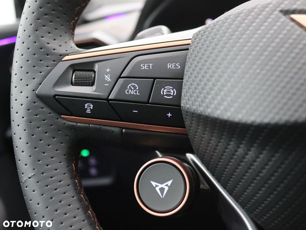 Cupra Formentor 1.5 e-Hybrid DSG VZ - 16