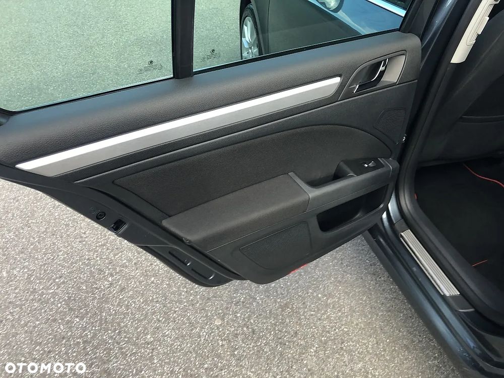 Skoda Superb 2.0 TDI 4x4 Elegance - 34