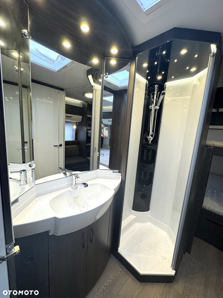 Hobby 720 KWFu Prestige - 24