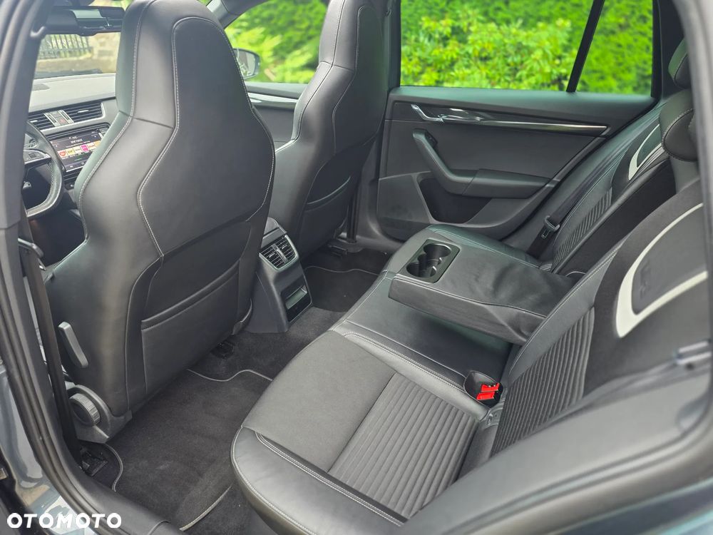 Skoda Octavia 2.0 TDI 4x4 RS DSG - 28