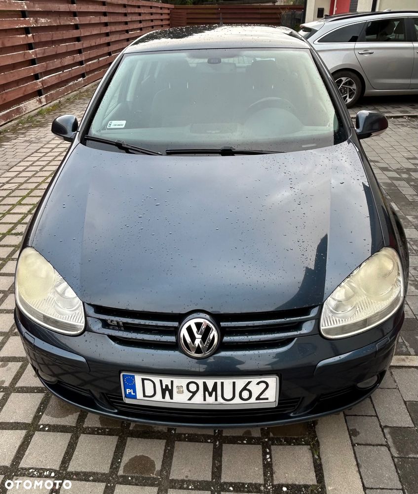 Volkswagen Golf - 2