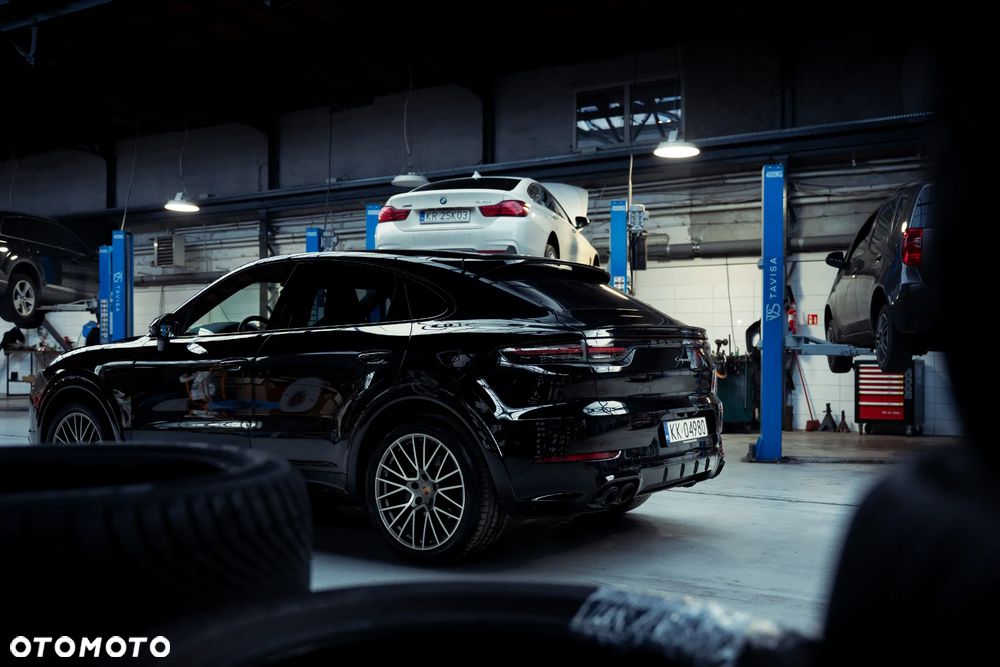 Porsche Cayenne S - 9