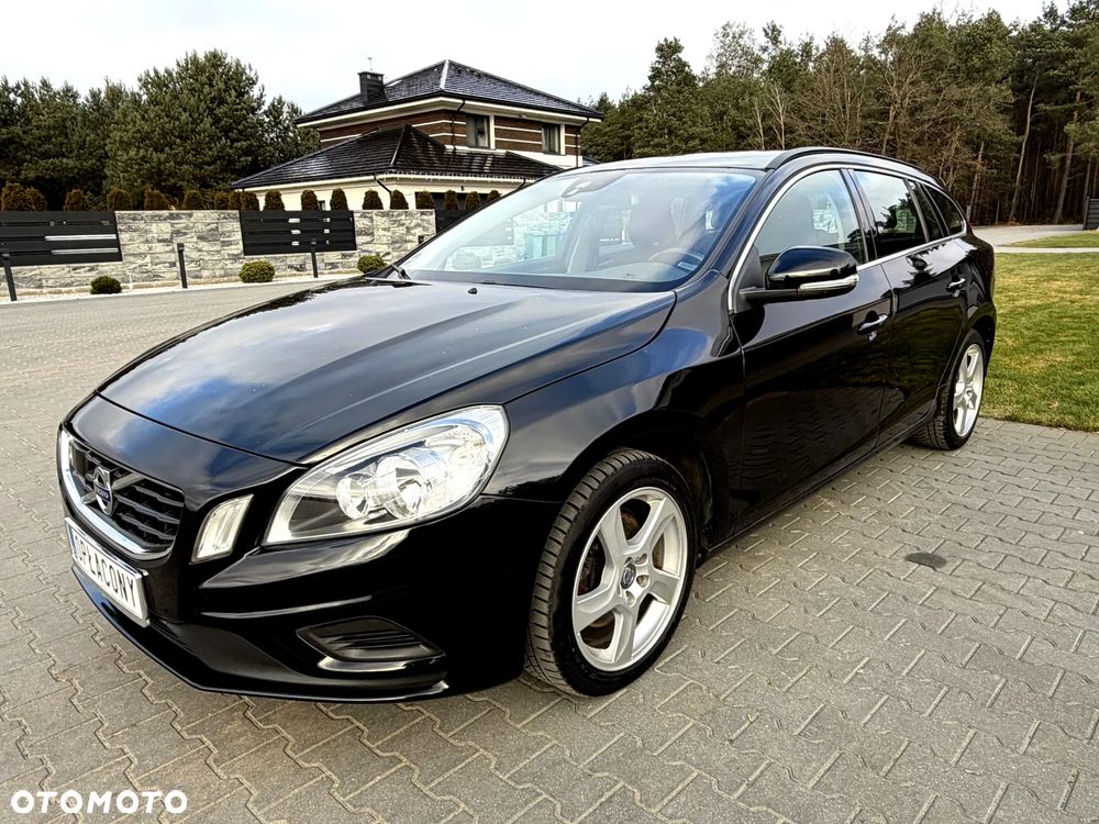 Volvo V60 T3 Edition - 17
