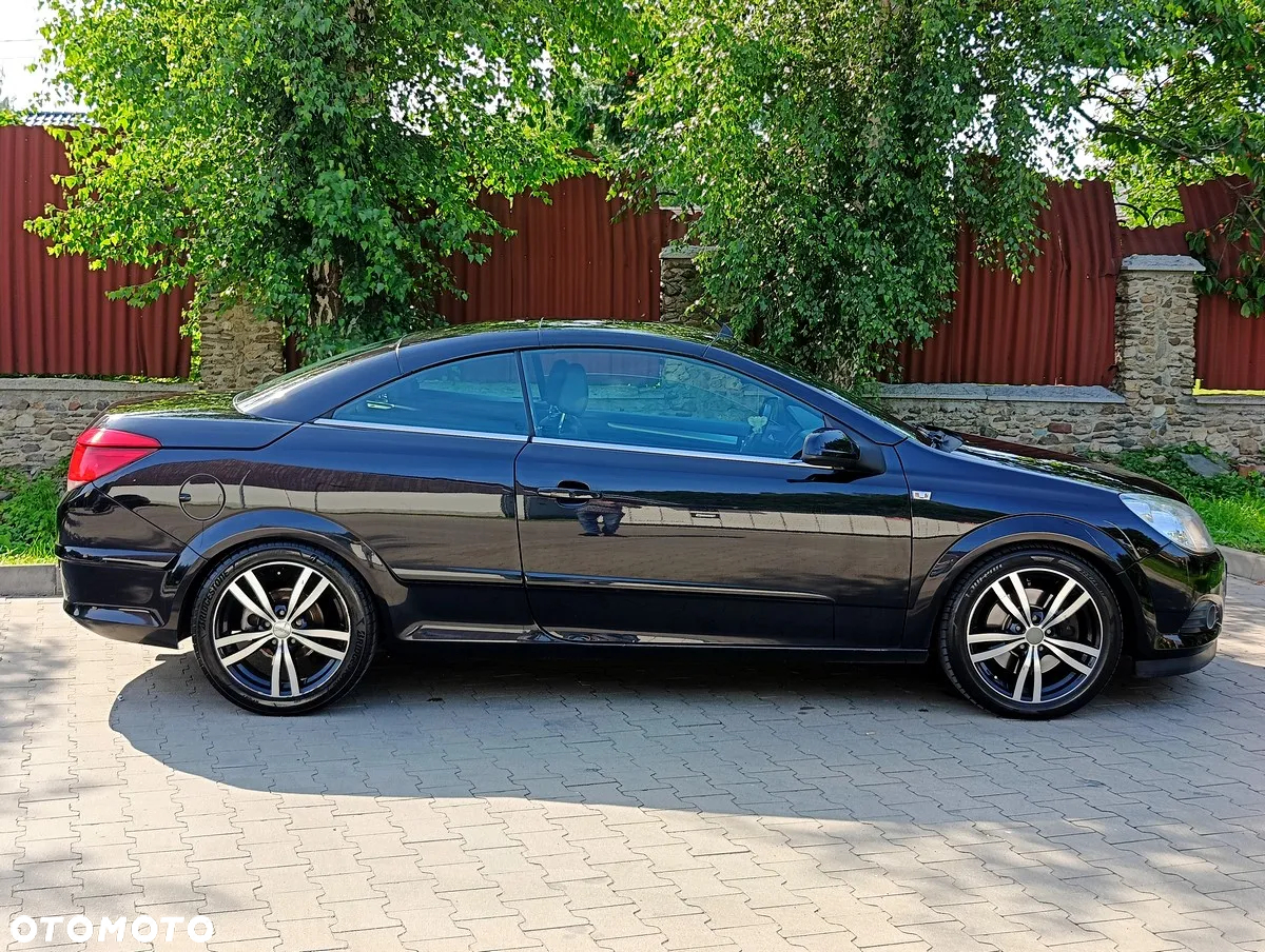 Opel Astra Twin Top 1.9 CDTI Cosmo - 16