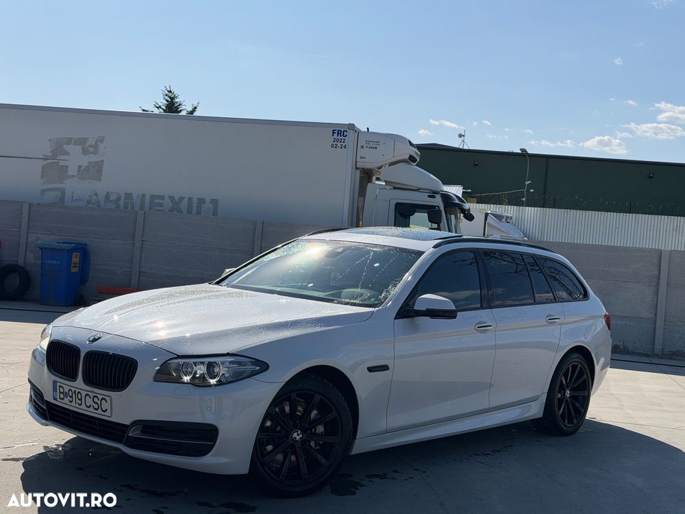 BMW Seria 5 525d xDrive Aut. Luxury Line - 30