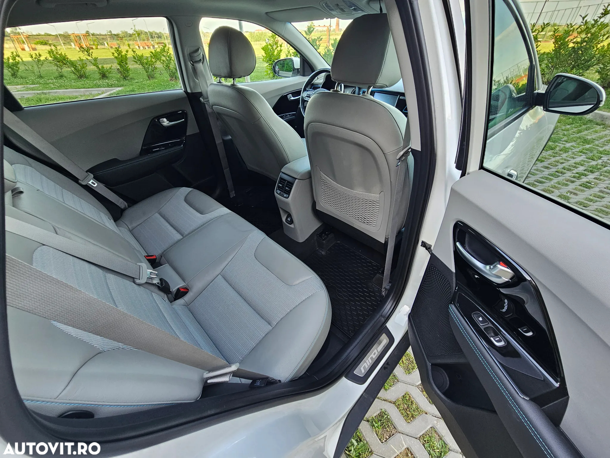 Kia Niro 1.6 GDI 6DCT PHEV Premium - 12