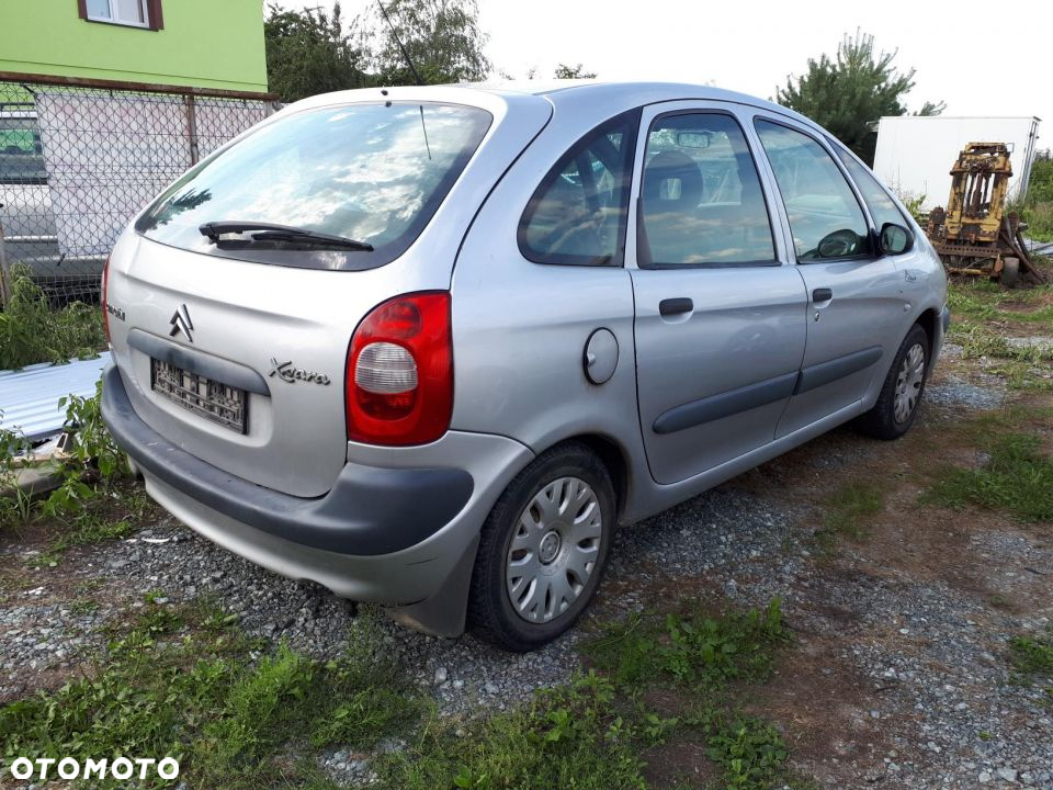 Części Citroen  Xsara Picasso 2.0 HDI 2000r diesel - 4