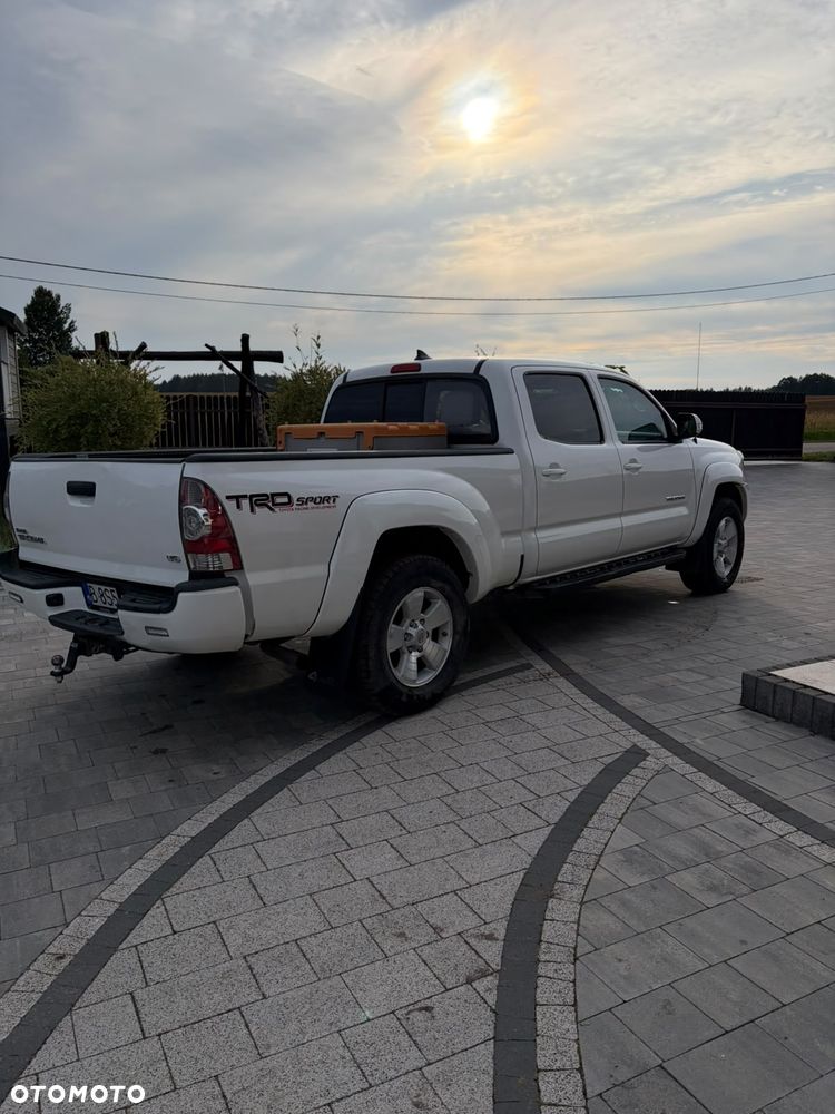 Toyota Tacoma 2015 photo 4
