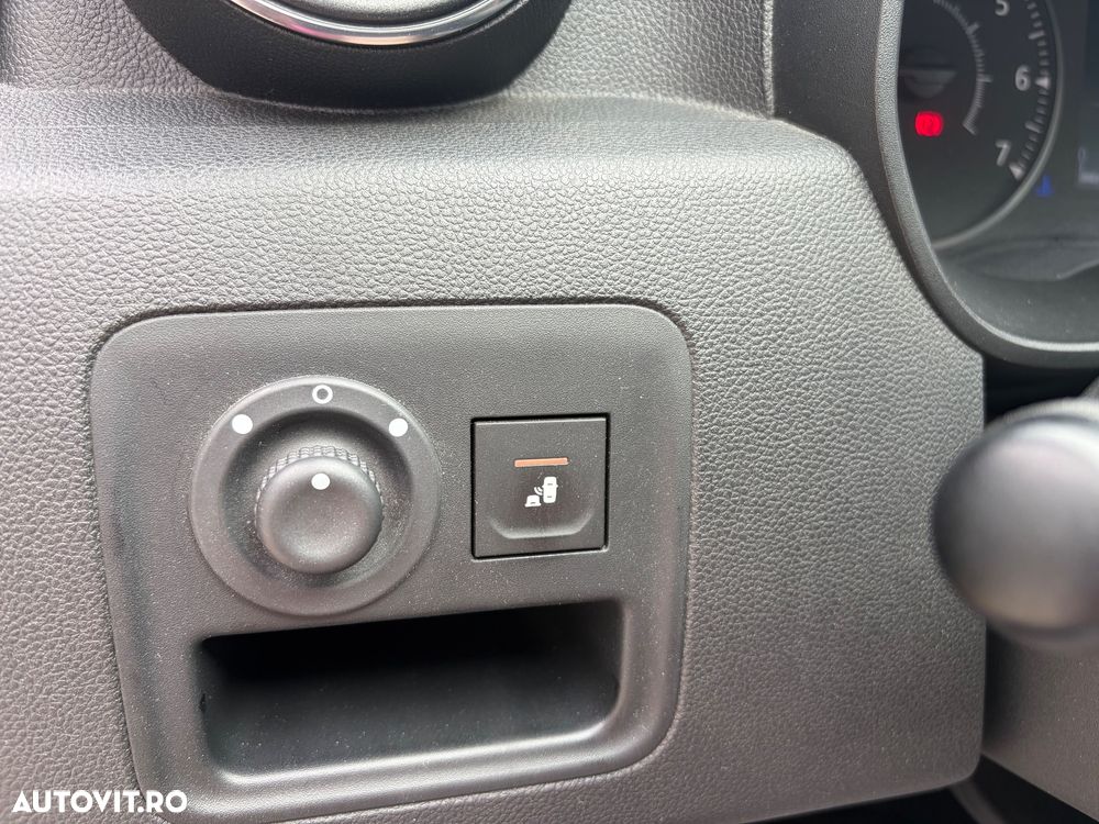 Dacia Duster dCi 110 FAP 4x2 EDC Prestige - 28