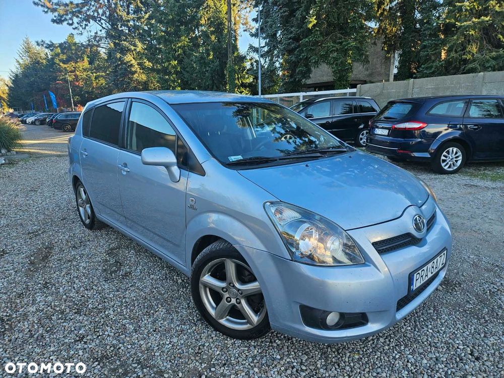 Toyota Corolla Verso - 1