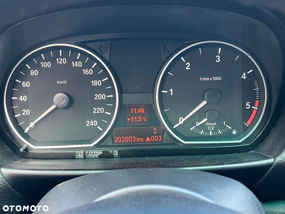 BMW Seria 1 118d DPF Edition Lifestyle - 12