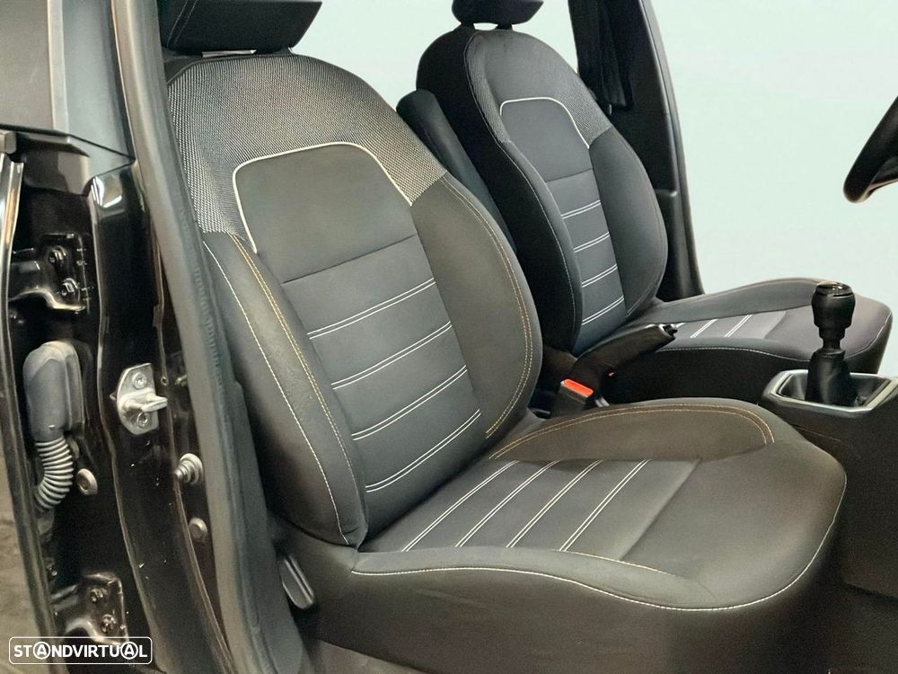 Dacia Sandero 1.0 ECO-G Essential Bi-Fuel - 13