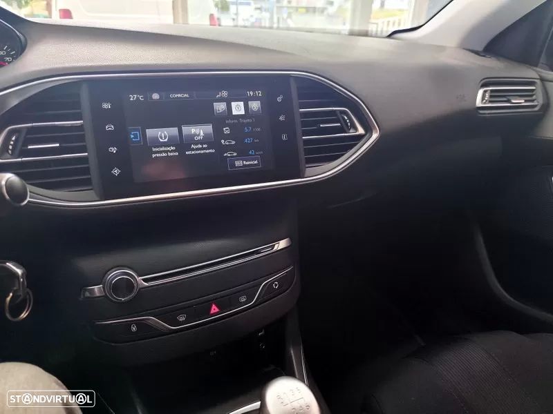 Peugeot 308 130 e-THP Stop & Start Allure - 21