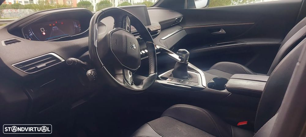 Peugeot 5008 1.5 BlueHDi GT Line - 9