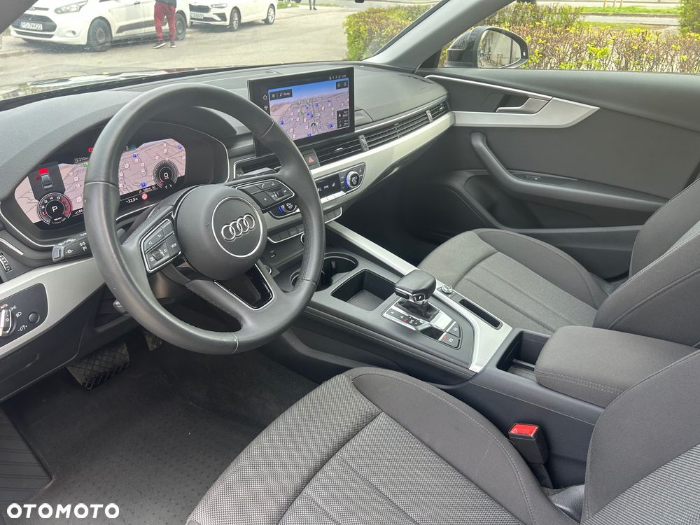 Audi A4 Limousine 35 TFSI mHEV Advanced S tronic - 10