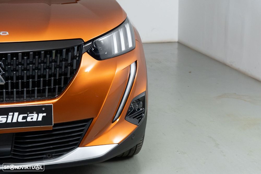 Peugeot 2008 1.2 PureTech GT - 18