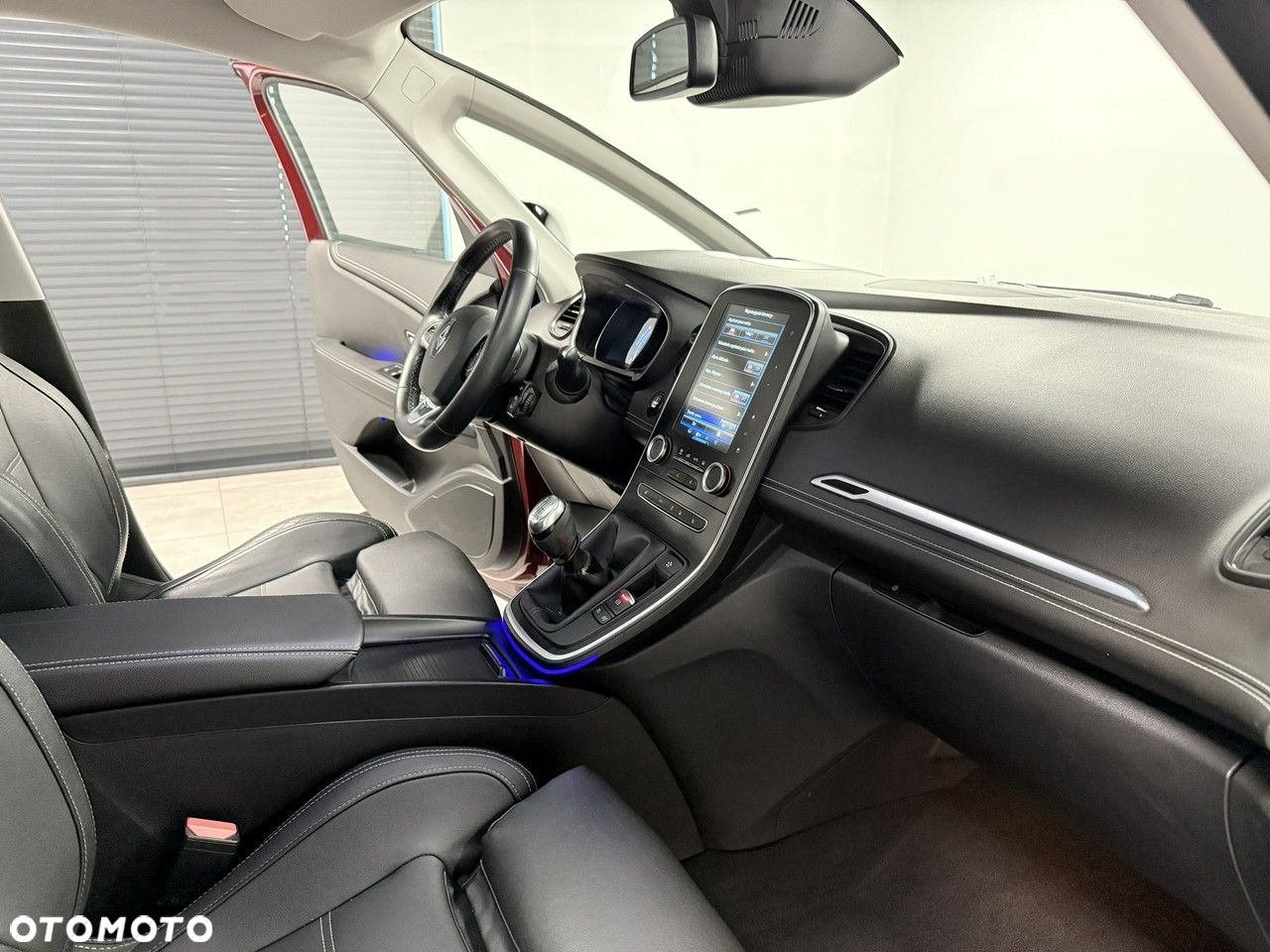 Renault Scenic - 22