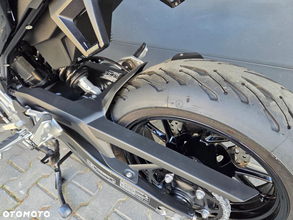 BMW XR - 9