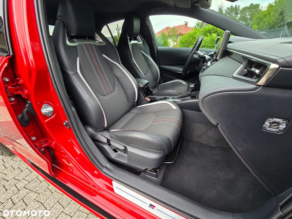 Toyota Corolla 1.8 Hybrid GR Sport - 12
