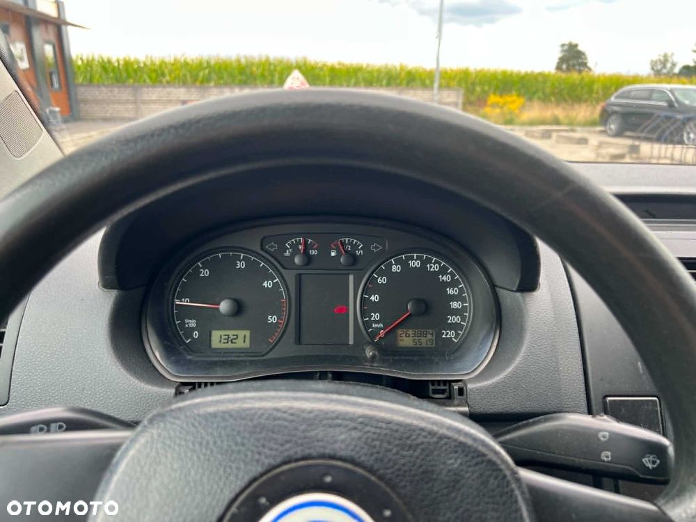 Volkswagen Polo - 6