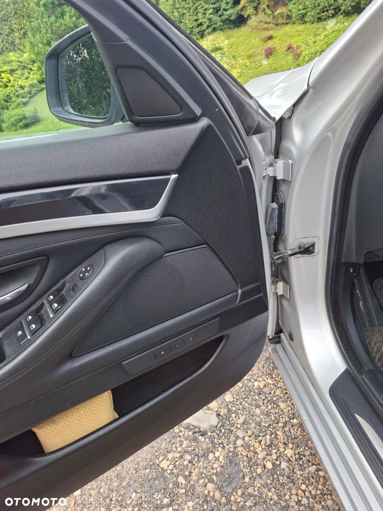BMW Seria 5 - 22