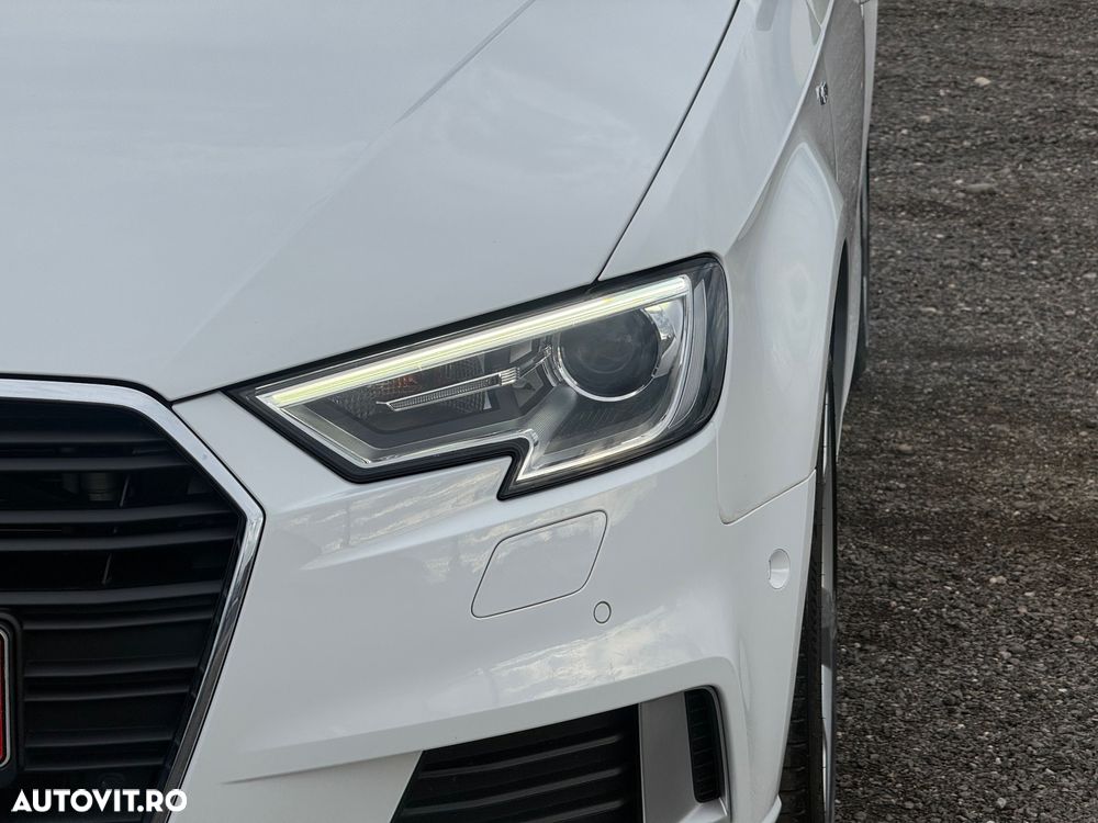 Audi A3 2.0 TDI (clean diesel) S tronic S line Sportpaket - 12