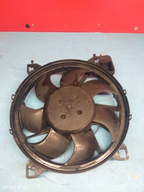 Mercedes benz a45s w177 wentylator a099066202 - 4